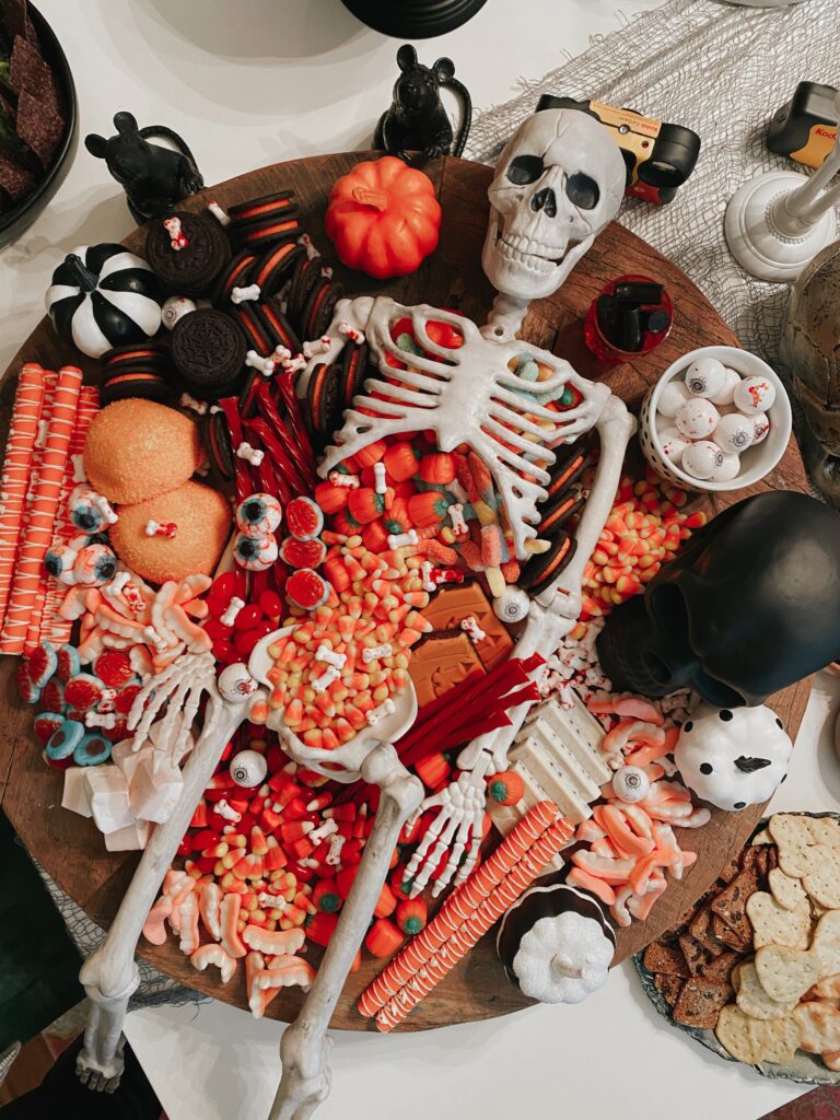 Skeleton Halloween Tablescape