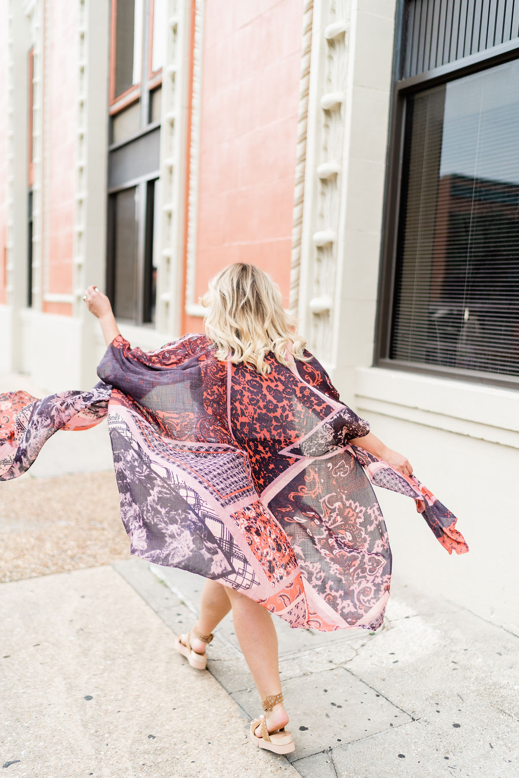 5 Ways to Style a Kimono - SELL EAT LOVE